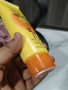 Wow Skin Science Dewy Bright Sunscreen Gel.