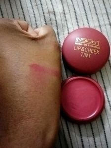 Insight Make-up Essentials