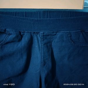 (134)Short Jeansh
