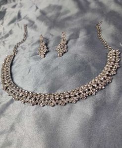 Necklace Set With Earrings🤍