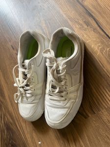 Red Tape casual sneakers