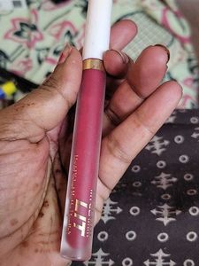 My Glamm Shade VM 08 Fake ID