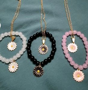 Dainty Daisy Bracelet &amp; Necklace Combo