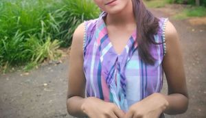 multicolor check sleevless shirt