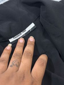 offer only 1 day shirt for girls &amp; women