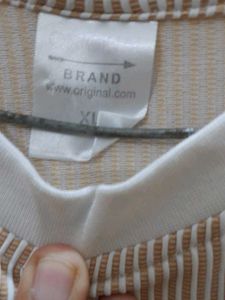 T Shirt In Good Condition (Non Returnable)