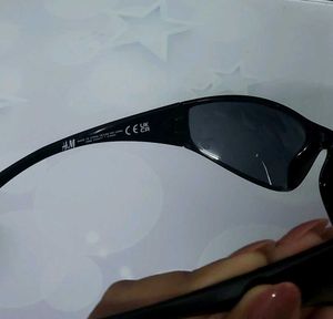 Y2k Retro Style Shades/ Sunglasses