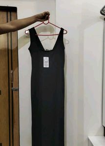 Elegant Black Maxi Dress Price Negotiable