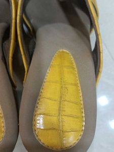 CATWALK Heels Size 39.