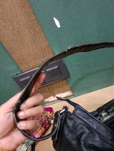 Guess Black Hobo Bag