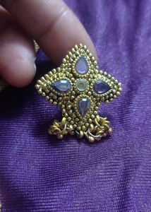 Golden Pendant Set With Chain