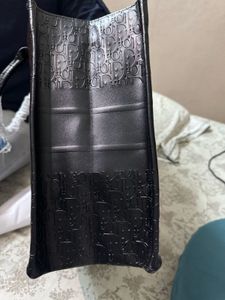 Chic Christian Dior Tote