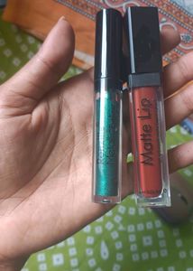 Matte Lipstick And Green Eyeliner