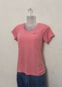 Nike Women&#39;s Regular fit Sports T-Shirt