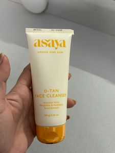 D Tan Face Wash