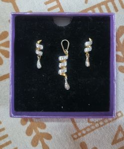 Stylish Spiral Jewellery Set