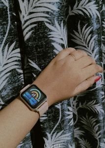 Noise Colorfit Brio Pink Smartwatch