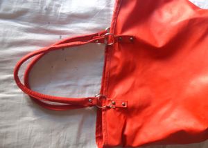 Sale On New Red 🍒 Classic Hand Bag
