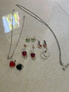 Waist Chain+ Earrings + Lockets