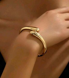 Shein Gold Plated Bangle