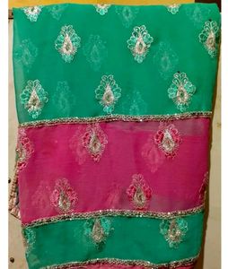 Saree With Blouse