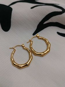 dainty earrings