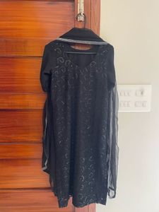 Sequins Kurta Set With Muslin Pants