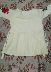 Floral Flared Sleeve Top