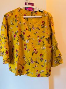 Beautiful Mustard Top In Comfy Soft &amp; Flowy Fabric