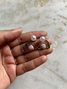 Pearl &amp; Petal Earrings