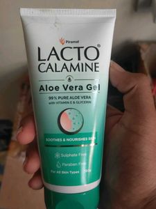 Lacto Calamine Aloe Vera Gel Like new