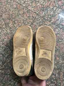 Nike Sneakers - Classic Style