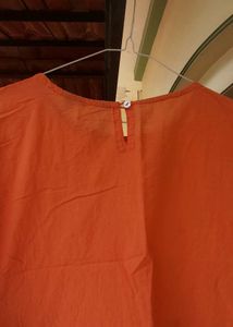 🔶️Orange &amp; White 🤍 Embroidered Kurti