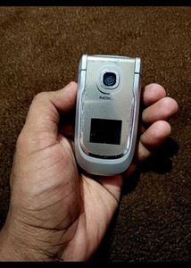 Nokia 2760 Flip