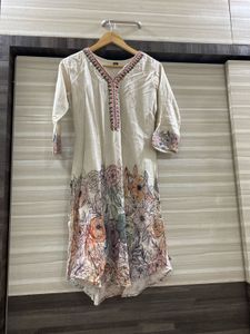 Elegant Floral Kurta