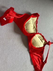 Red &amp; Black Lace Bra