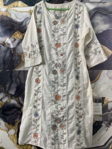 White Kurta Set For Women