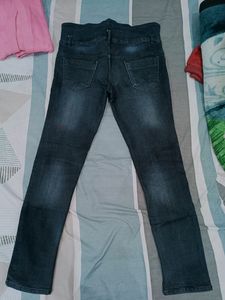 Slim Jeans For Casual Wear