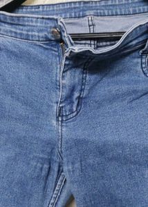Mid-rise Slim Fit Jeans