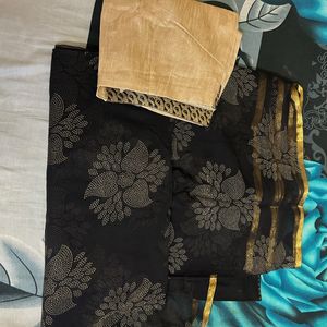Light Weight Black Saree