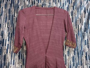 Elegant Ethnic shrug