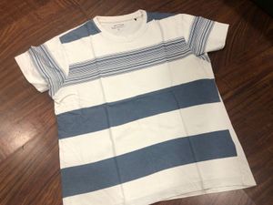 Stylish Men's Striped T-Shirt - Blue & White