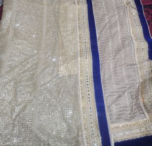 Bhut Aachi He Pehni Hi Nhi Ek Bar Bhi