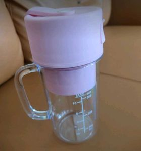 USB Mini Juicer Mixer and Sipper For Daily Use