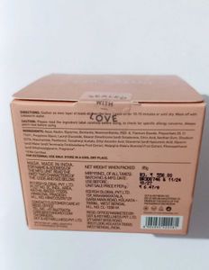 NEW &amp; SEALED Glow Reviving Vitamin C Pink Claymask