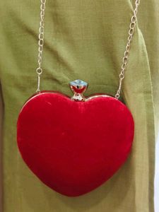 Heart Shape Clutch - New