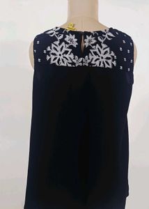Global desi pleated black tunic top