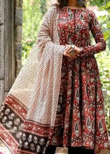 Gorgeous Anarkali Printed Kurta Set
