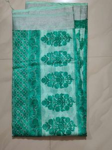 Green Floral Print Saree
