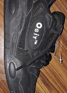 Black Oigy Shoes For Men